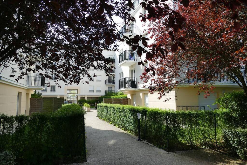 Disneyland Paris, Appartement 70M², Parking Prive Serris Eksteriør bilde